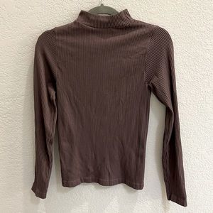 Nophat Long Sleeve Turtle Neck Top
